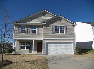 935 Clover Gap Dr, Charlotte, NC 28214