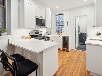 82 Charles St APT 3E, New York, NY, 10014