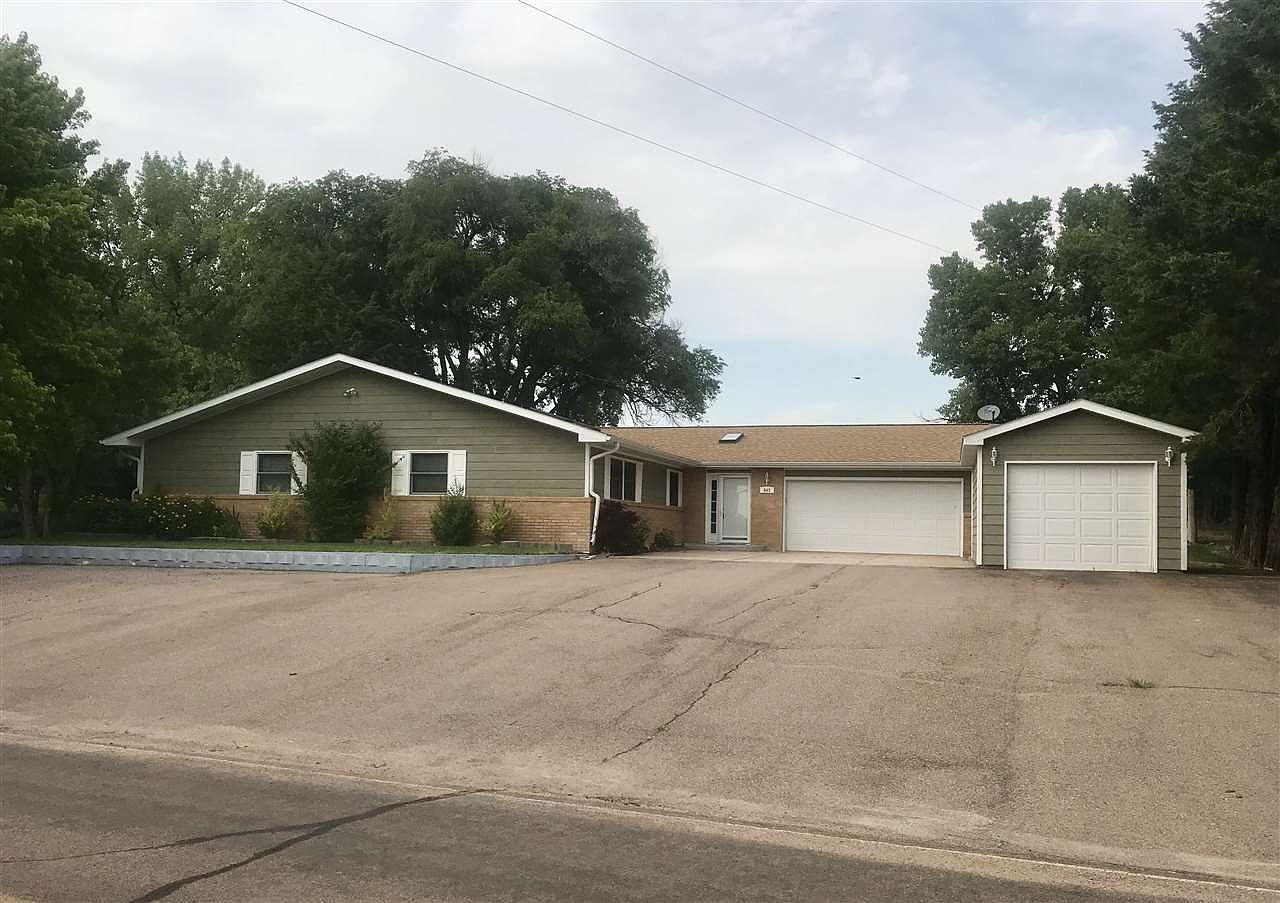 443 S Maloney Dr, North Platte, NE 69101 Zillow