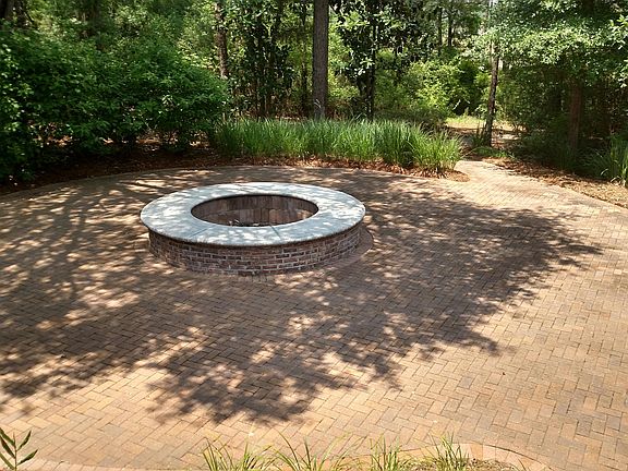 3rd image of 9706 Summer Creek Dr