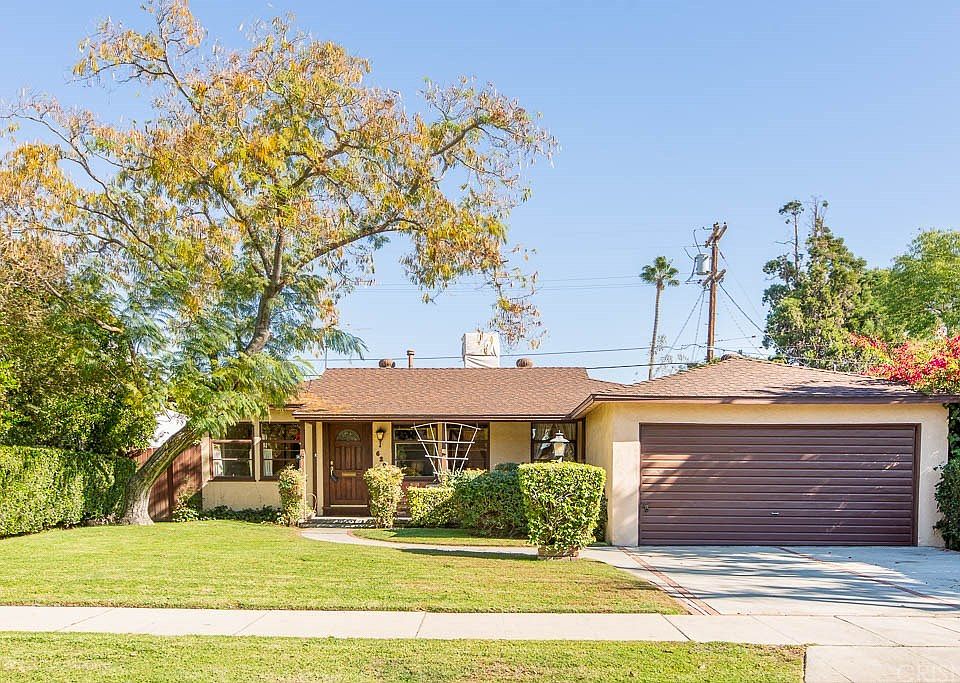 1st image of 6208 Goodland Ave