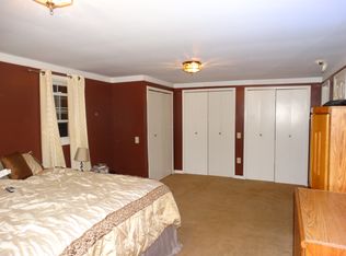 2700 Dunleavy Ct, Highland, MI 48356