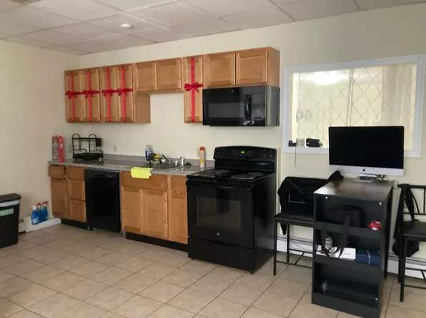 63 Manchester St APT 22, Leominster, MA 01453