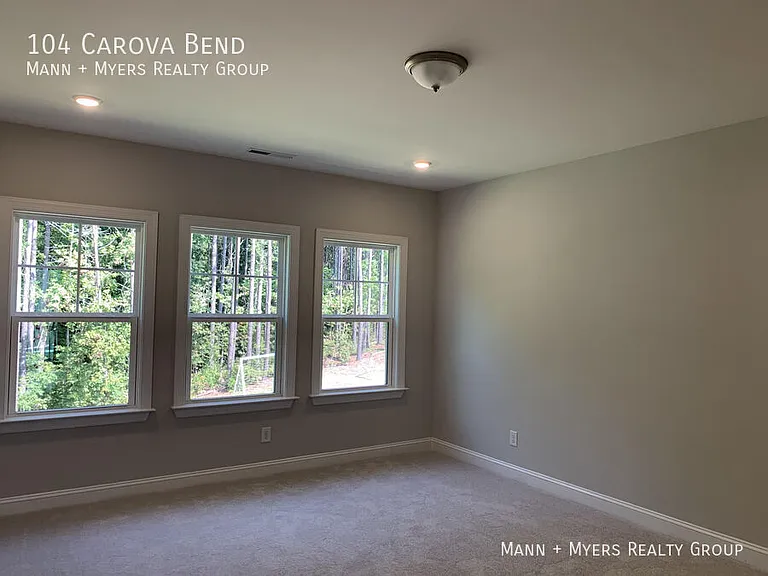 104 Carova Bnd — Photo 34