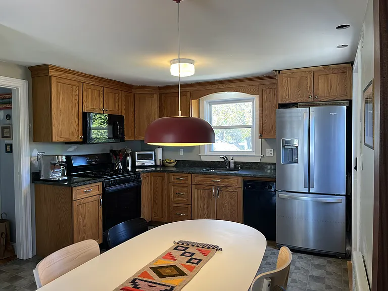 106 Centre St — Photo 14