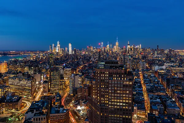 Sold by Compass | media 8
