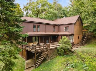 803 Sharps Hill Rd, Pittsburgh, PA 15215