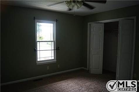 4th image of 1799 Antler Dr