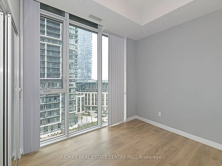 7895 Jane St #1515 — Photo 7
