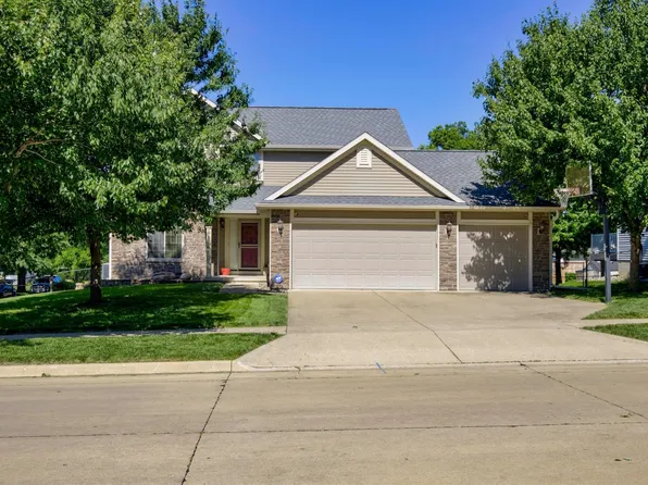 4604 Sawyers Dr, Des Moines, IA 50310