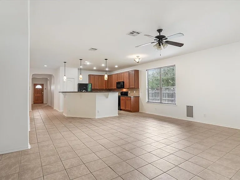 200 Rudy Ln — Photo 14