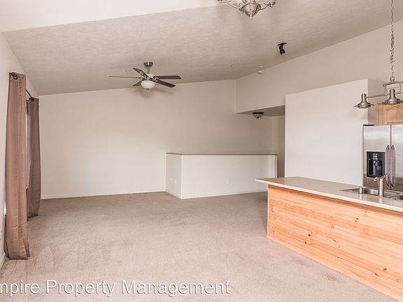 4th image of 2665 Bald Eagle Ct Unit B