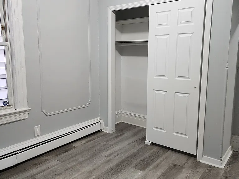 165 Oliver Ave #1F — Photo 7