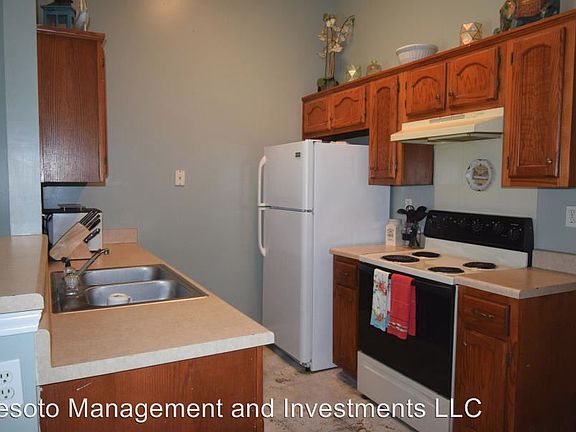 2nd image of 945 McGowan Dr