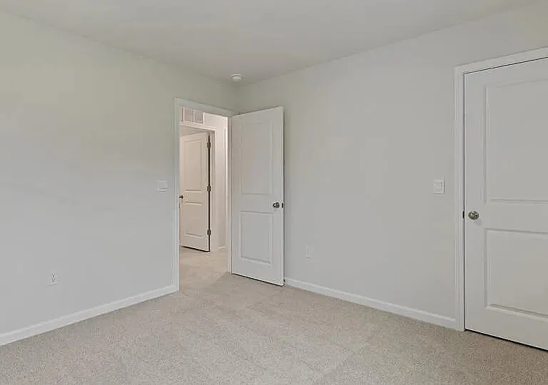 228 Chapel St — Photo 29
