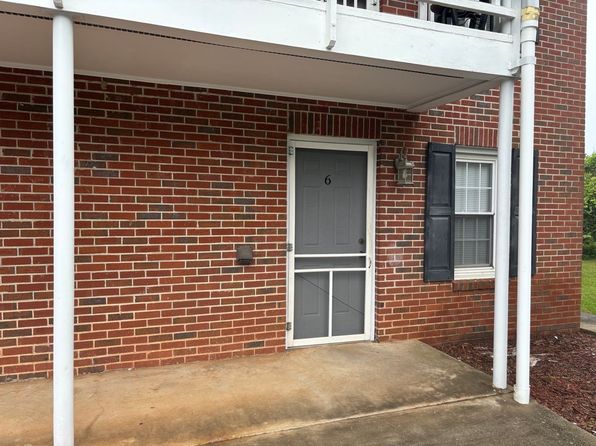 105 Hillrose Ln #6