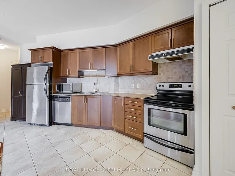 11 Christie St #407 — Photo 7