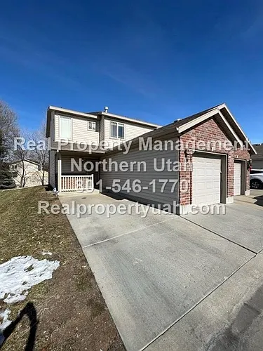 652 W 800 N #49 Photo 1
