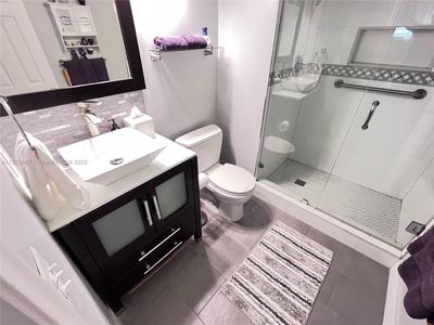 830 S Hollybrook Dr APT 107, Pembroke Pines, FL, 33025