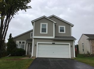 208 Thunder Rdg, Lake In The Hills, IL 60156