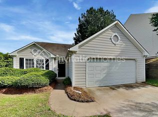 3305 Northcliff Dr, Suwanee, GA 30024