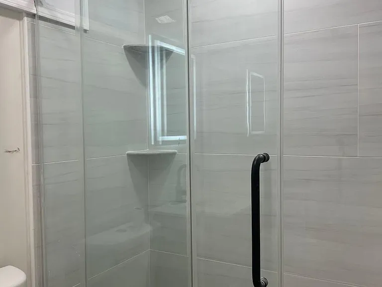 174 E 54th St #2 — Photo 9