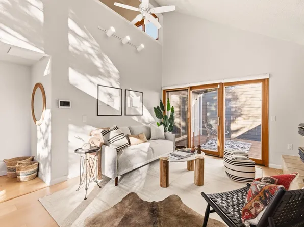 2409 Keystone Ct, Boulder, CO 80304