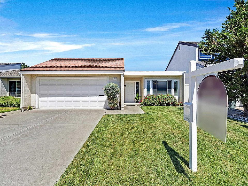1st image of 4042 Rennellwood Way