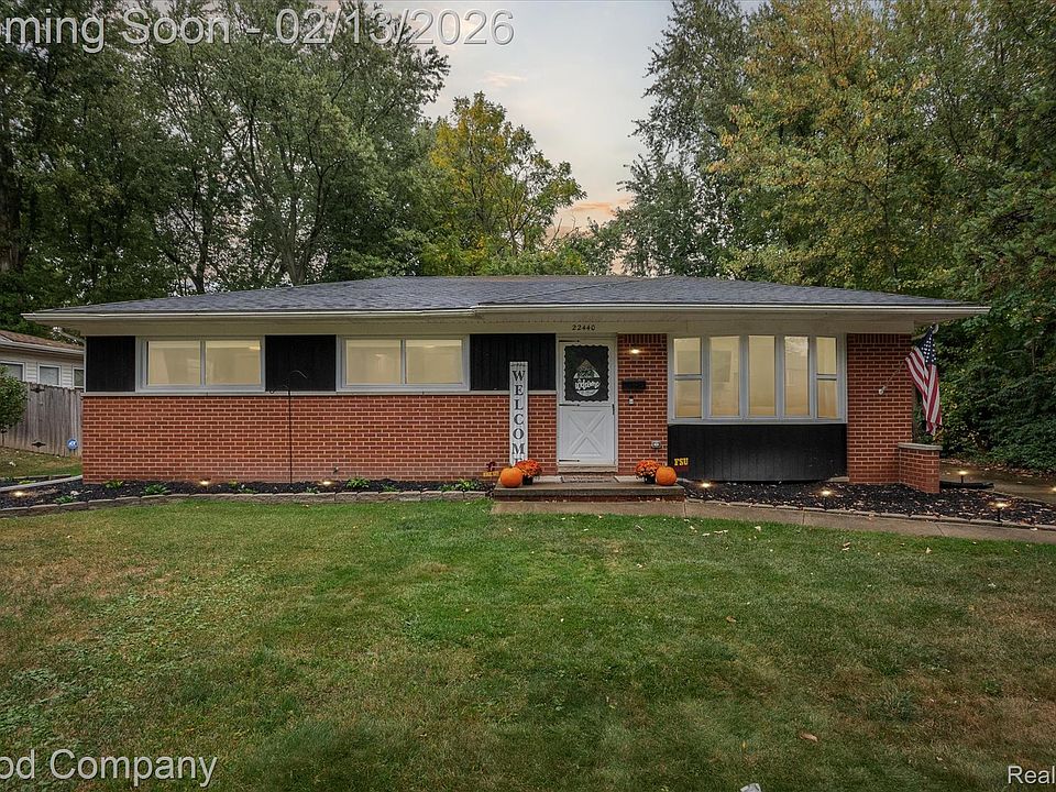 1st image of 22440 Hawthorne St