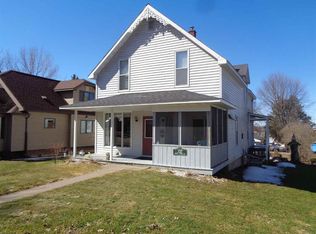 137 S 3rd St, Medford, WI 54451
