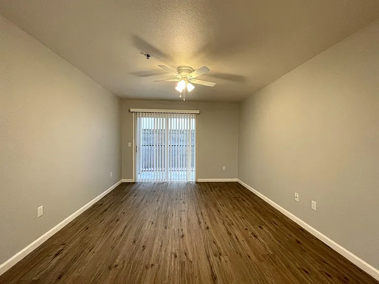 2727 Monte Diablo Ave, Stockton — Photo 9