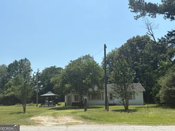 2326 S Joe Wright Dr, Cordele, GA 31015