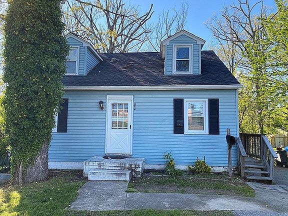 3rd image of 424 Bloomsbury Ave