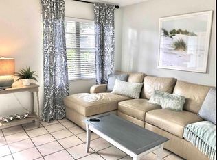 1810 2nd St N #B, Jacksonville Beach, FL 32250