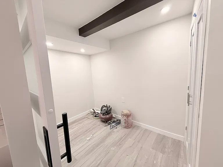 2435 Woodhull Ave #2 — Photo 5