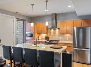 9 Mercer St, Cincinnati, OH 45202