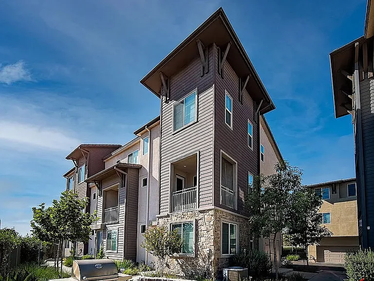 1026 Savi Dr #101 — Photo 1