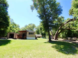 10380 NE 224th Ln, Fort Mc Coy, FL 32134