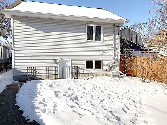 2nd image of 4211 32nd Ave S