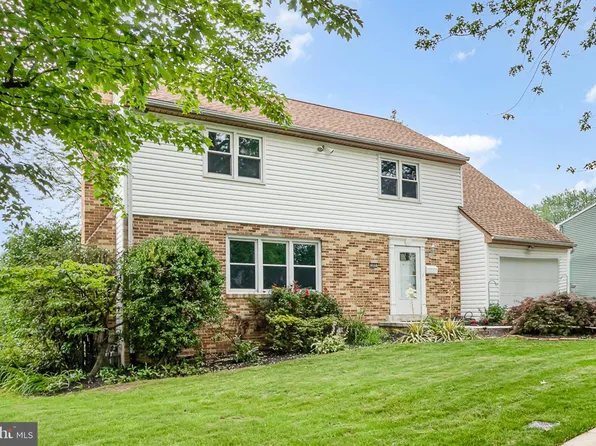 505 Clermont Dr, Harrisburg, PA 17112