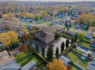 33 Rockwood Ave, Saint Catharines, ON L2P 1E6