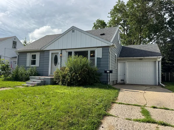 932 Willow St, Fairmont, MN 56031