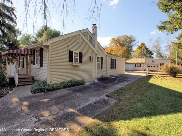 77 Arneys Mount Road, Pemberton, NJ 08068