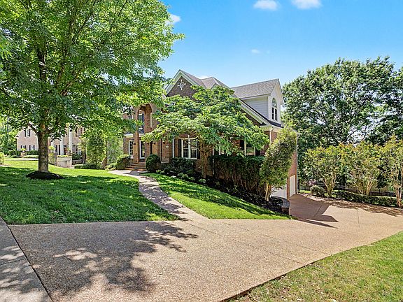 5th image of 621 German Ln