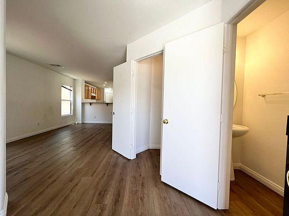 5th image of 4776 Pearl Bay Ct