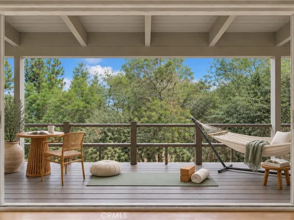 859 Saint Katherine Dr, La Canada Flintridge, CA 91011