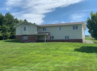 621 Otoe Trl, North Platte, NE 69101