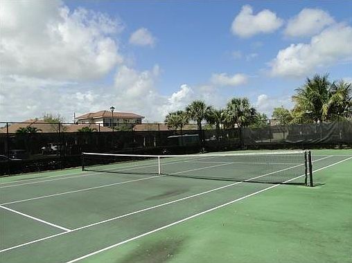 2nd image of 107 Via Bosque