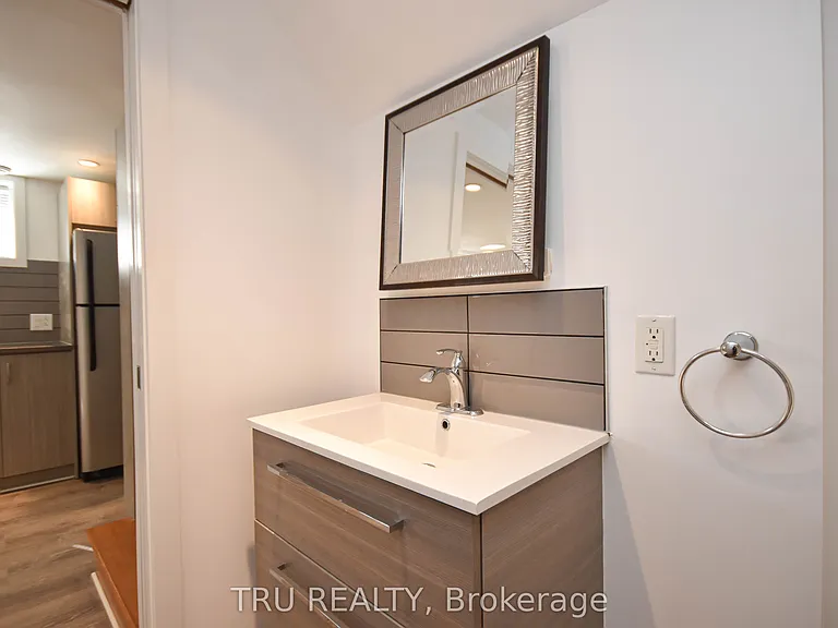 1847 Walkley Rd #B — Photo 19