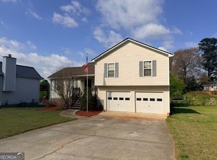 221 Winchester Dr, Villa Rica, GA 30180